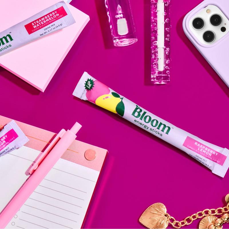 Bloom Nutrition Energy Sticks (10 Sticks) – Focus & Metabolism Support – Natural Caffeine & B VitaminsBrand: Bloom Nutrition
Ingredient Feature: No Aspartame, No Artificial Colors, Zero Sugar, Vegan, Gluten Free
Dangerous Goods or Hazardous Materials: None
Quantity Per Pack: 10
Volume: 10
Allergen Information: Gluten Free
Product Form: Powder
Manufacturer: Bloom Nutrition
Age Warning: No
Ingredients: Energy Blend
Region of Origin: USAML Clinic  for Wellness