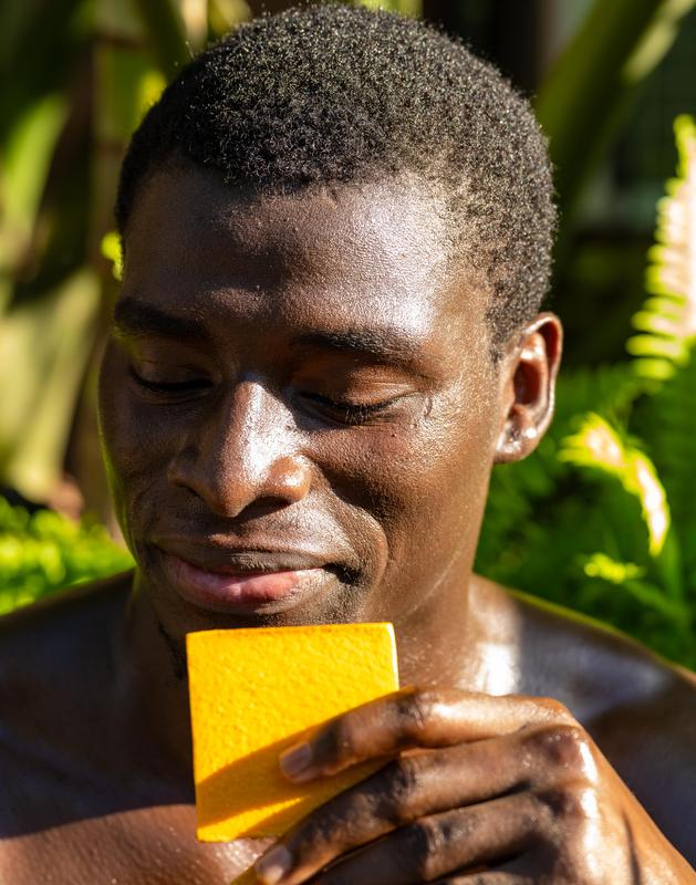 Honey Glow Lemon Turmeric & Kojic Acid Brightening Soap, Dark Spot RemoverContains Batteries or Cells?: None
Dangerous Goods or Hazardous Materials: None
Aerosols: No
Flammable Liquid: No
Benefits: Hydrating, Anti-acne, Brightening, Exfoliating, Detoxifying
Shelf Life: 12 Months
Benefits: Moisturizing, Acne Treatment, Exfoliating
Feature: Exfoliating, Natural, Organic
Contains Alcohol or Aerosol: Contains Neither
Pack Type: Single Item
Product Form: Solid
Region of Origin: USA
Manufacturer: Honey Glow
Quantity Per Pack: 1
Ingredients: Organic Turmeric Powder, Goat Milk Soap
Net Weight: 5 ozML Clinic  for Wellness