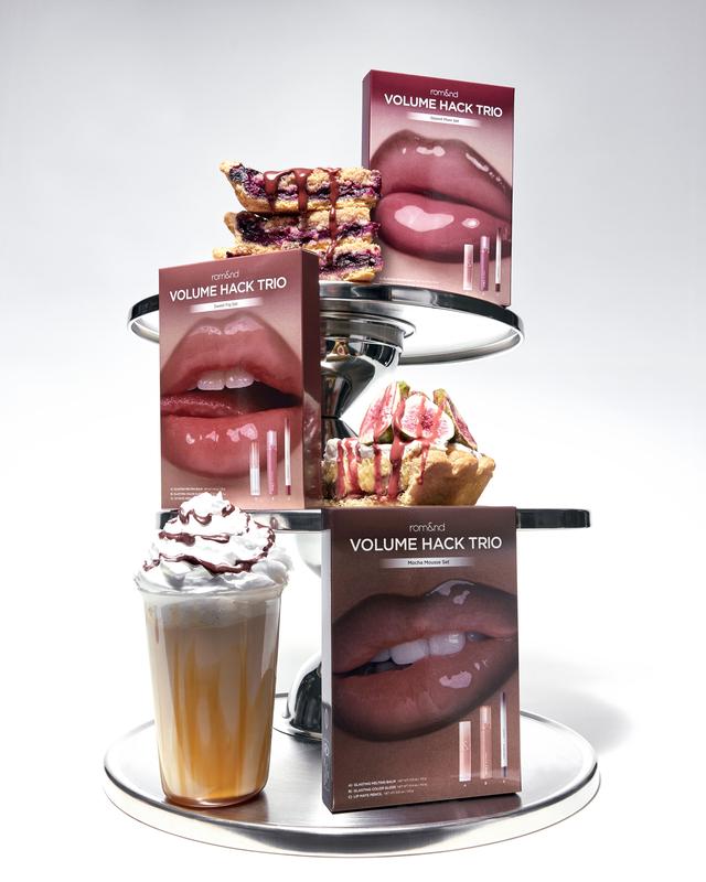 [rom&nd Official Shop] rom&nd LIP VOLUME HACK TRIO (3 Shades, Lip Mate Pencil 0.5g & Melting Balm 3.5g & Color Gloss 4g)ML Clinic  for Wellness
